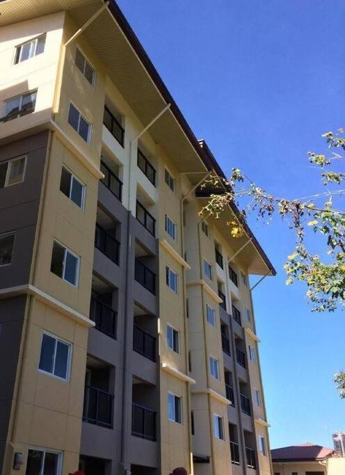 Cozy 2-Bedroom Condominium with balcony