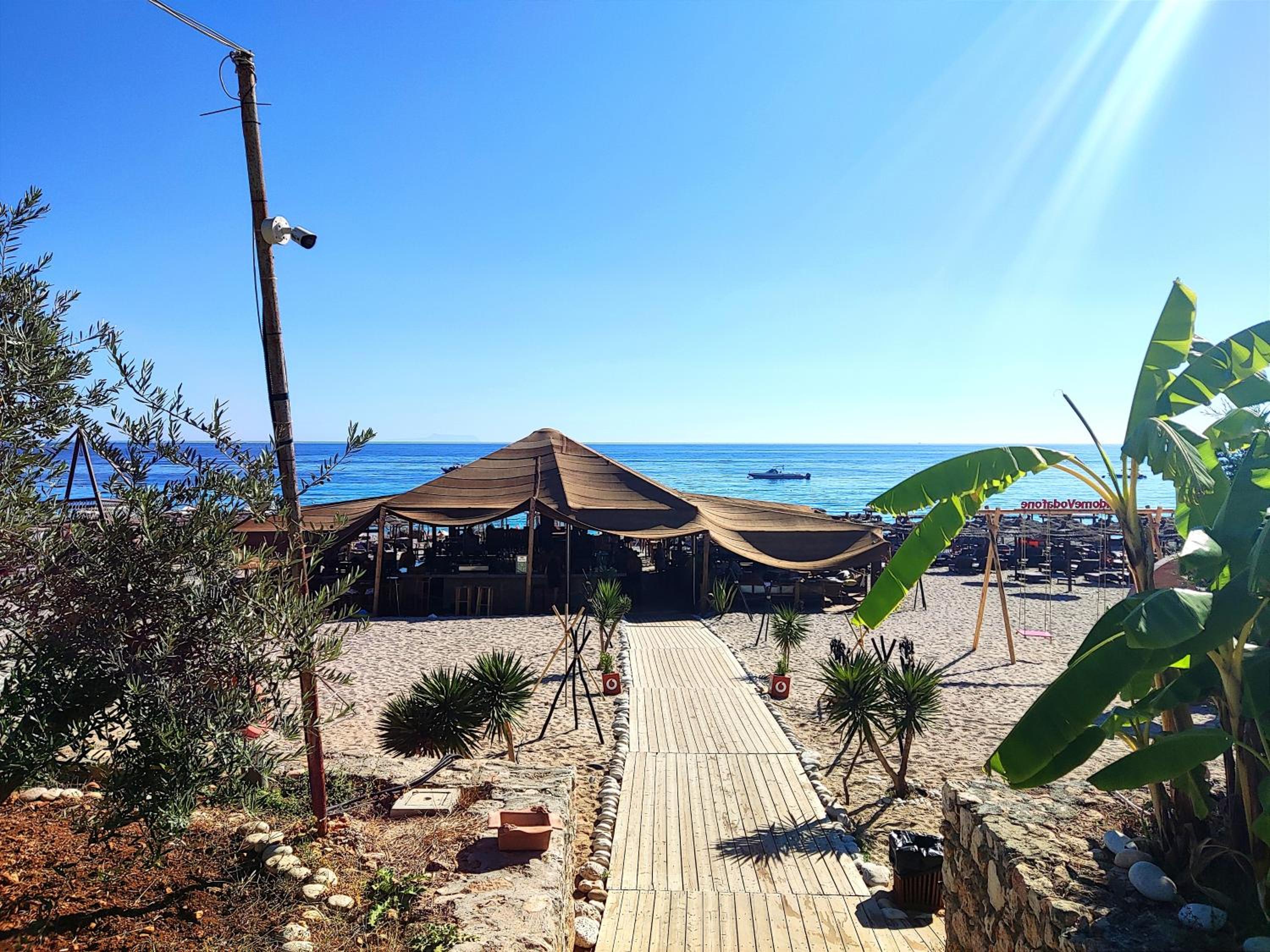 Olea Residence, Luxury sea view apartment with private beach