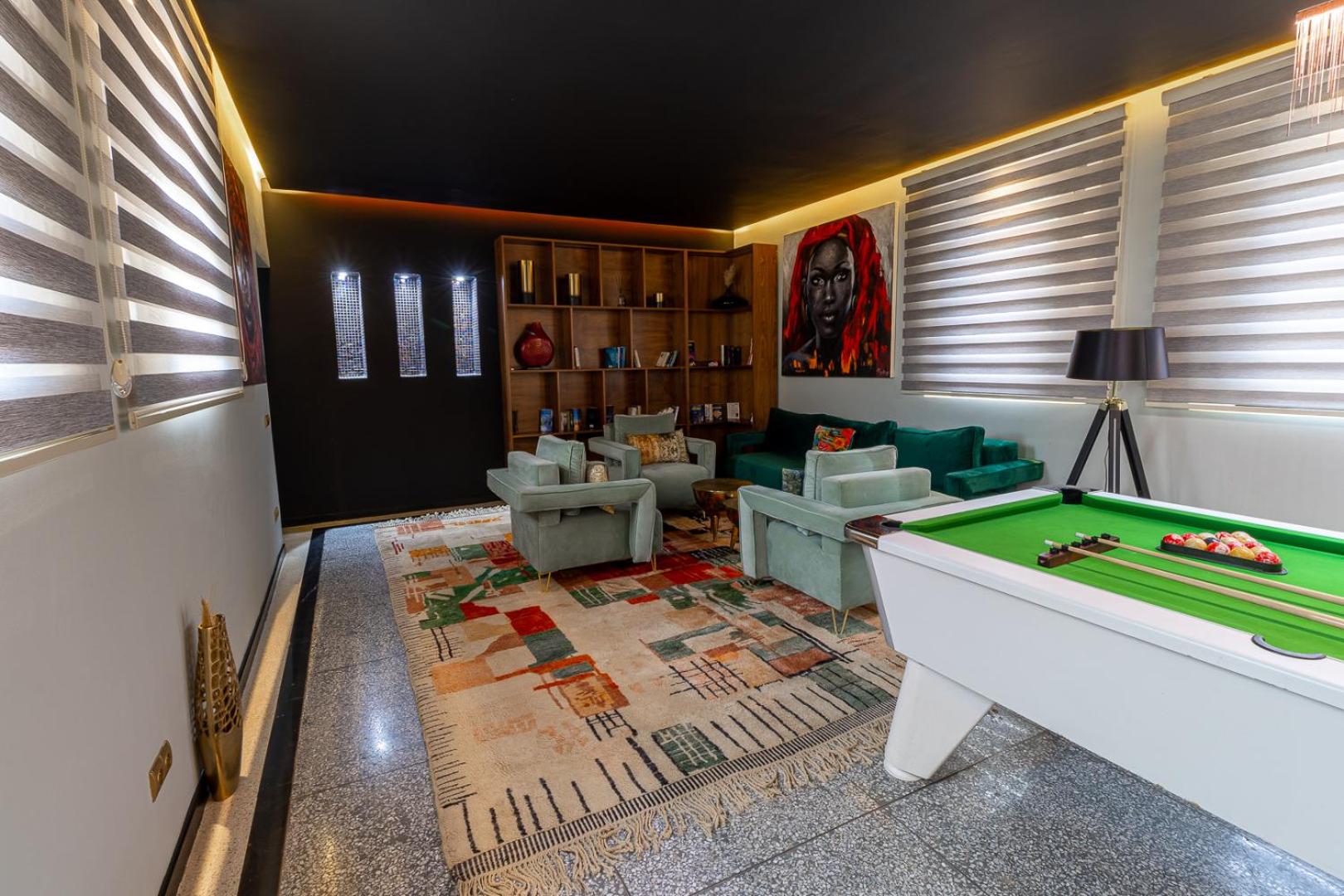 lounge