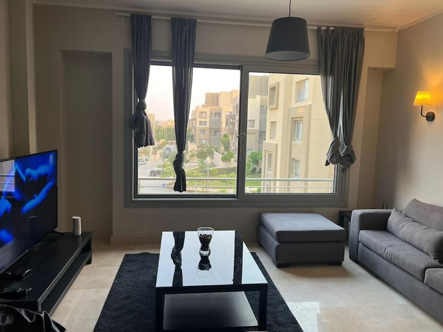 Beautiful & Cozy 1 BR Apartment