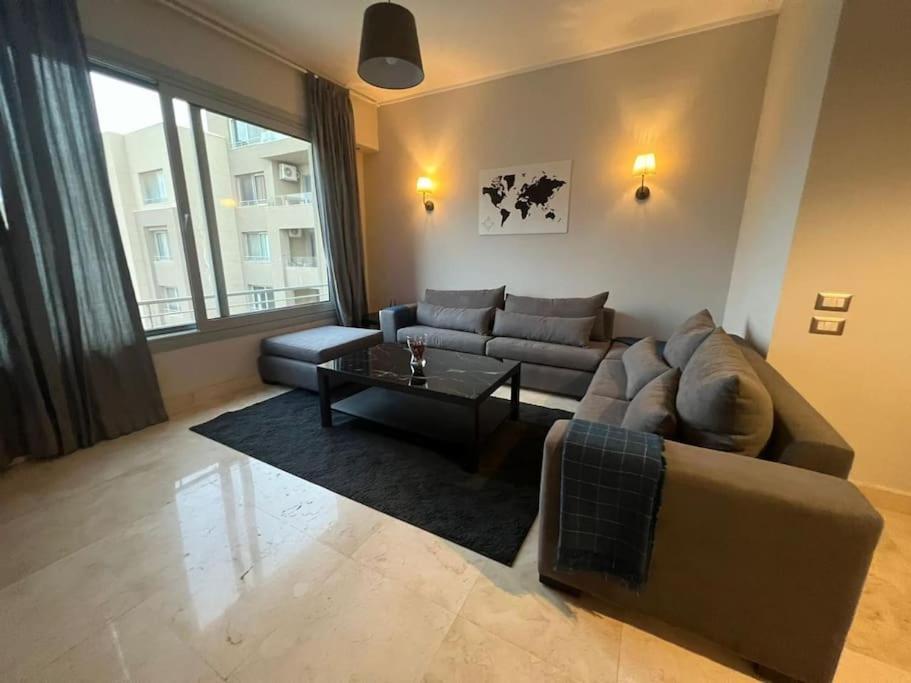 Beautiful & Cozy 1 BR Apartment
