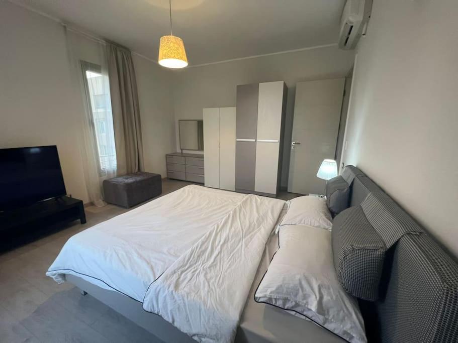 Beautiful & Cozy 1 BR Apartment