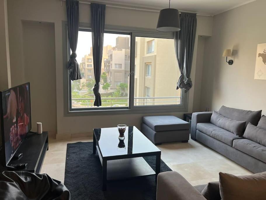 Beautiful & Cozy 1 BR Apartment