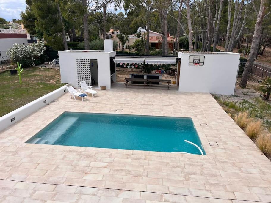 Villa Mediterranean, piscina privada, barbacoa.