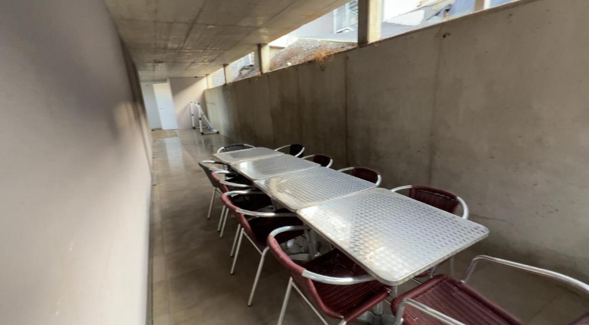 Grand appartement proche de Délemont avec terrasse by Stay Swiss