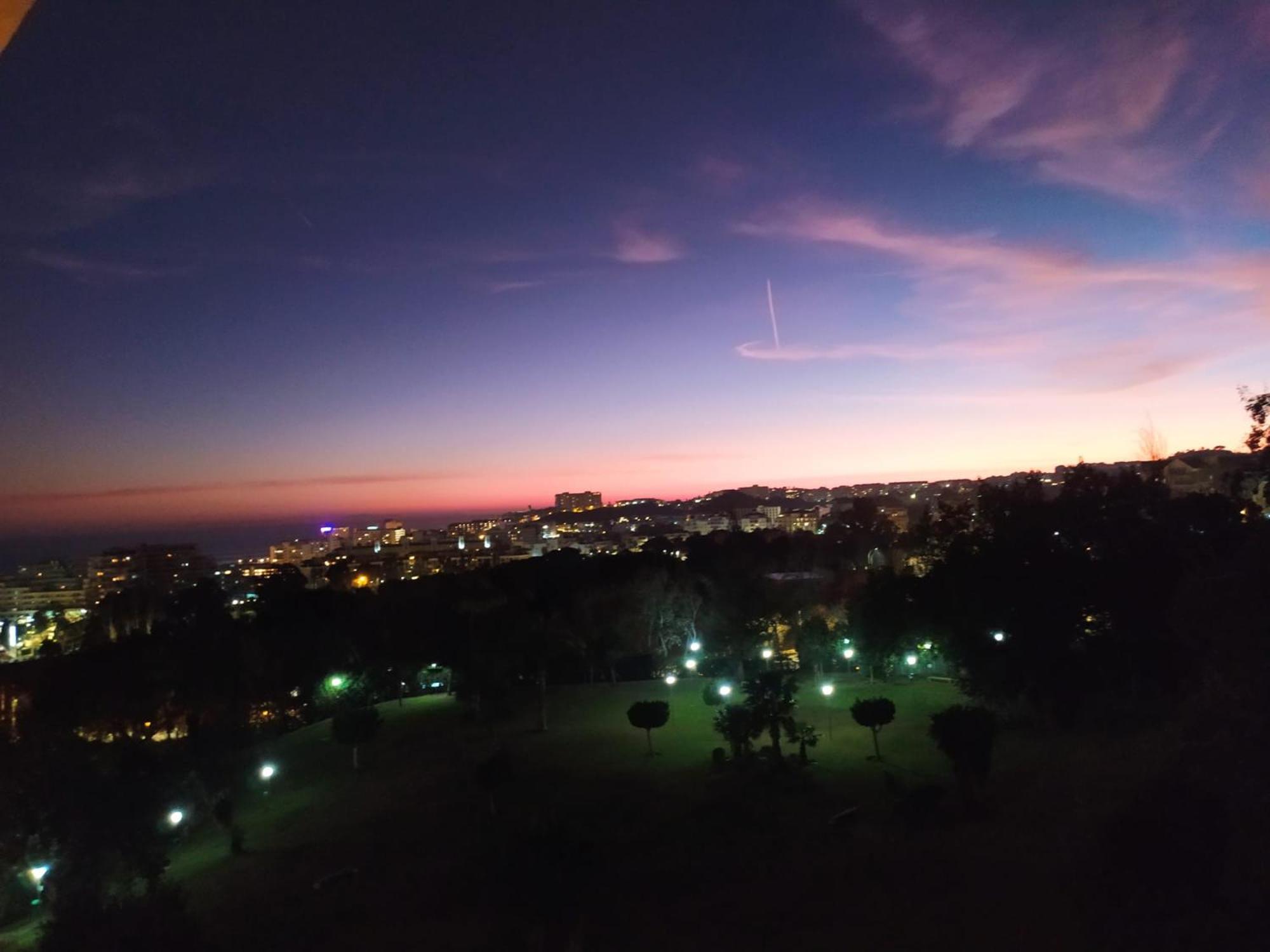 Golden Sunset Sea View Premium Apartment