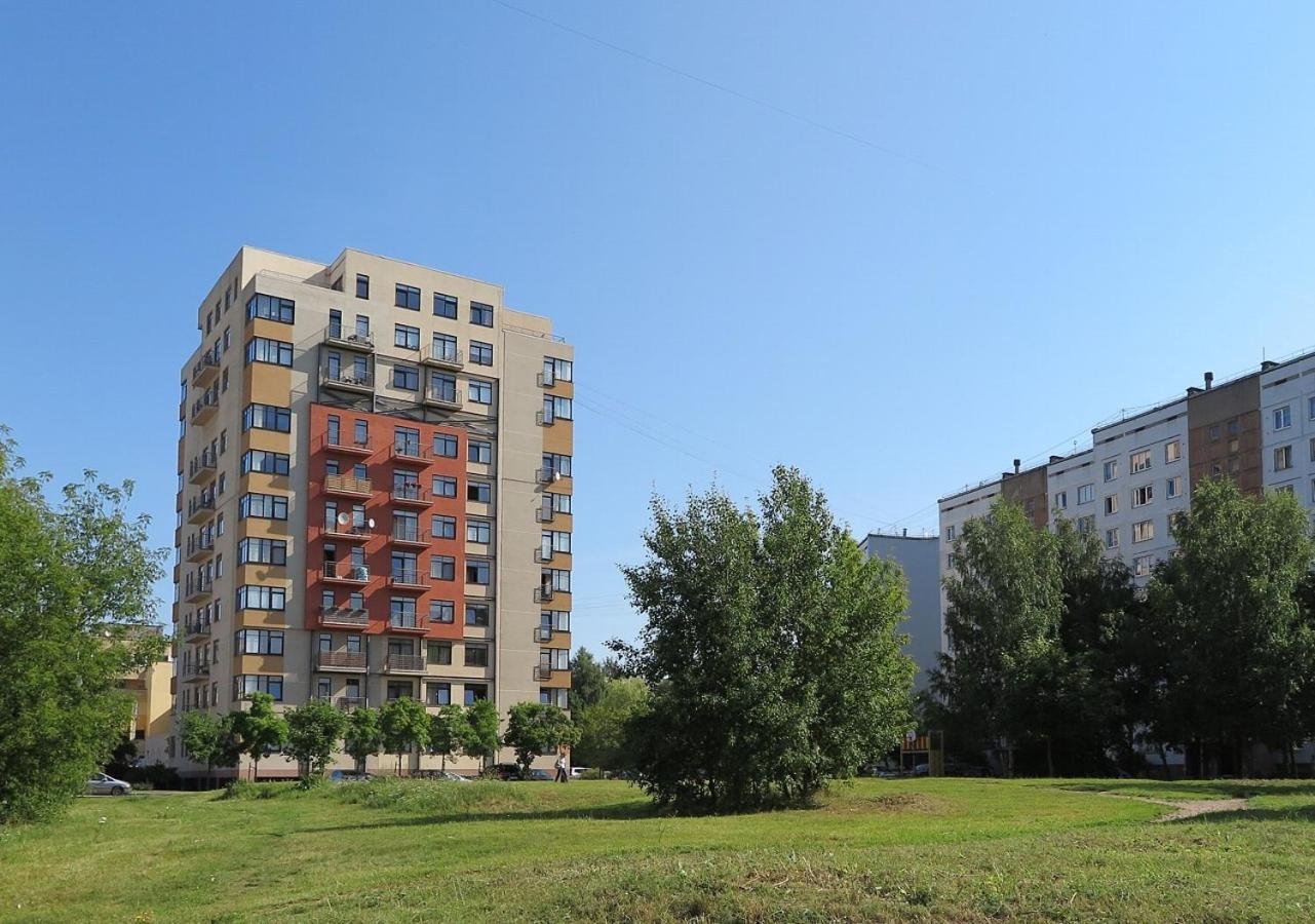 Dzelzavas Residence