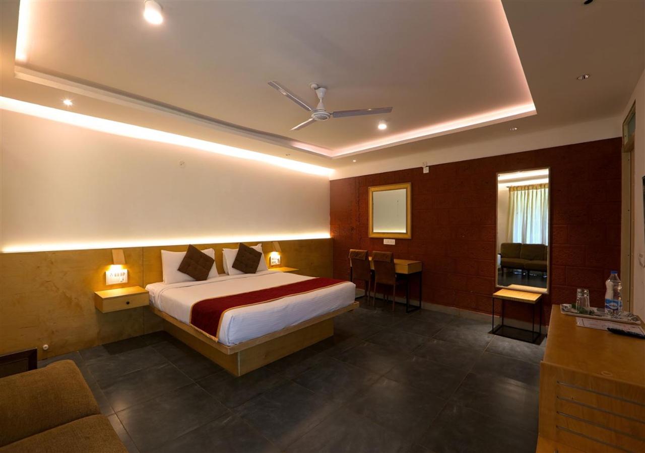 Avocado Cottages by Alaya Stays, Coorg view 5