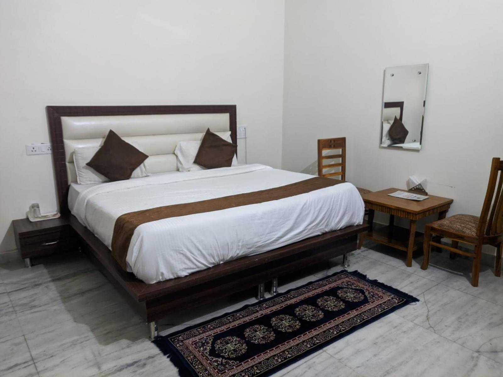Hotel dev Inn(Panipat) view 2