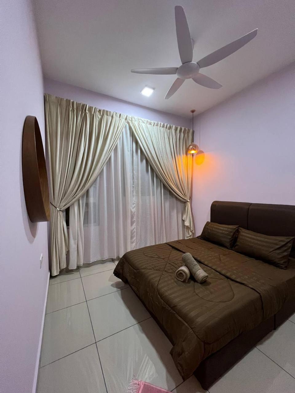Eighty2 House Palmyra Residence photo 6