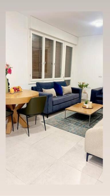 amazing florentin flat 6 view 5