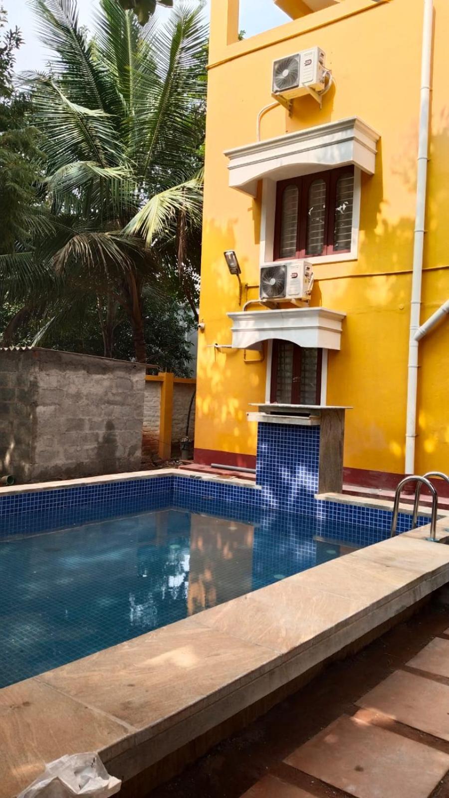 Paradise Yellow Villa