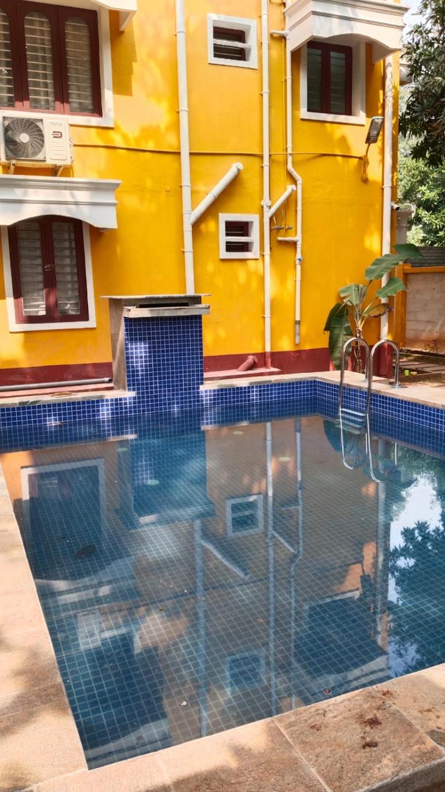 Paradise Yellow Villa