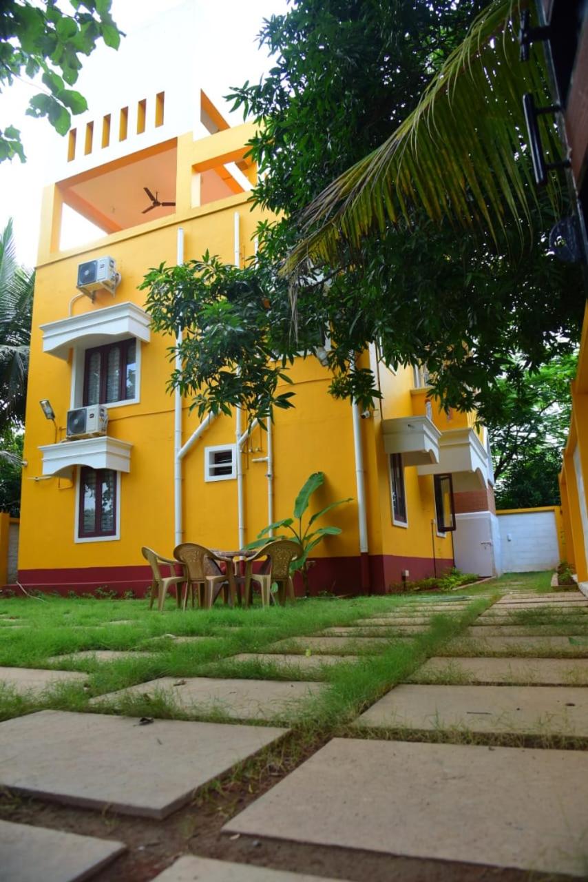 Paradise Yellow Villa