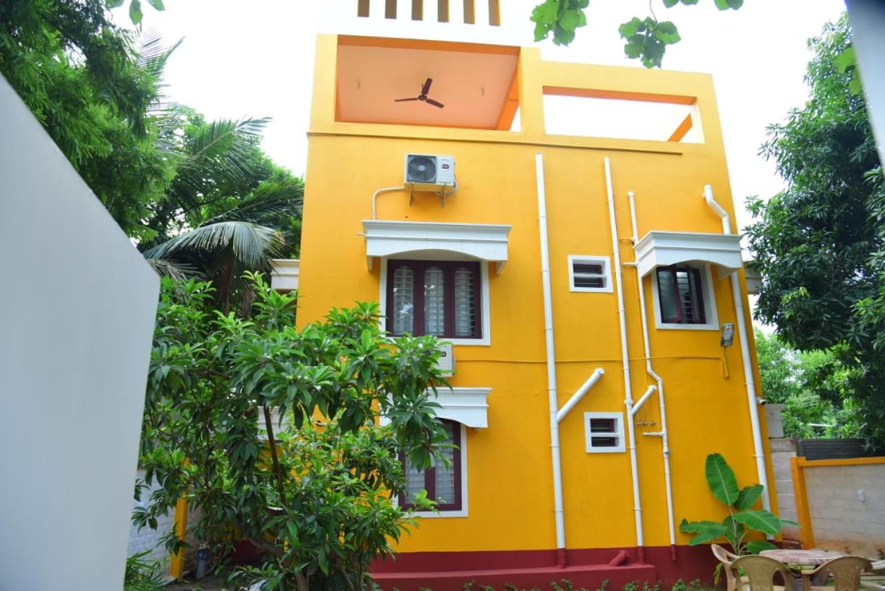 Paradise Yellow Villa