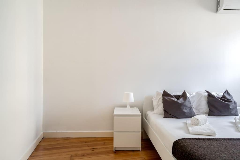Cozy Ground Floor Studio with AC and Loft Bedroom by Lisbeyond view 2
