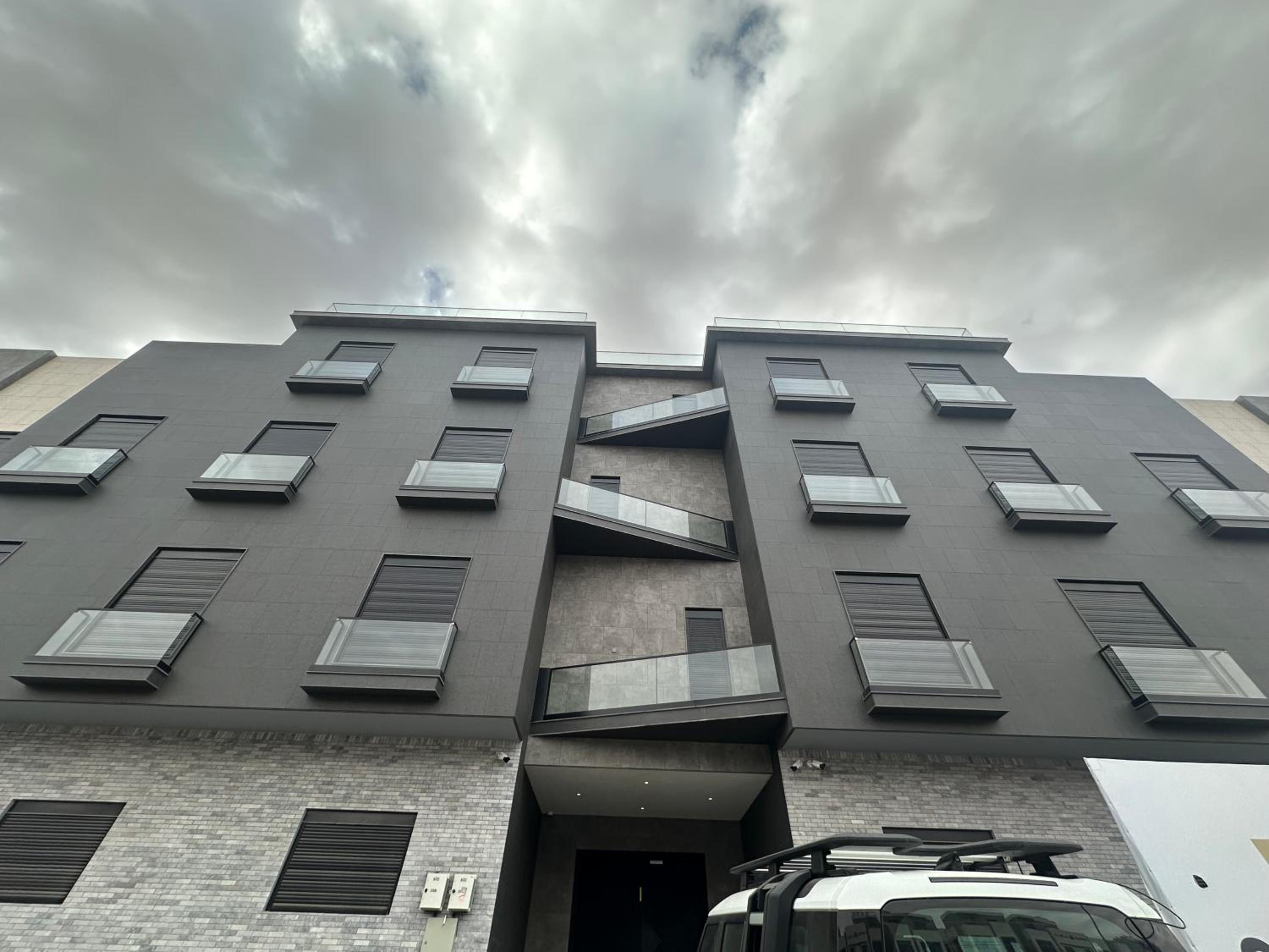 Al Yasmin Apartment