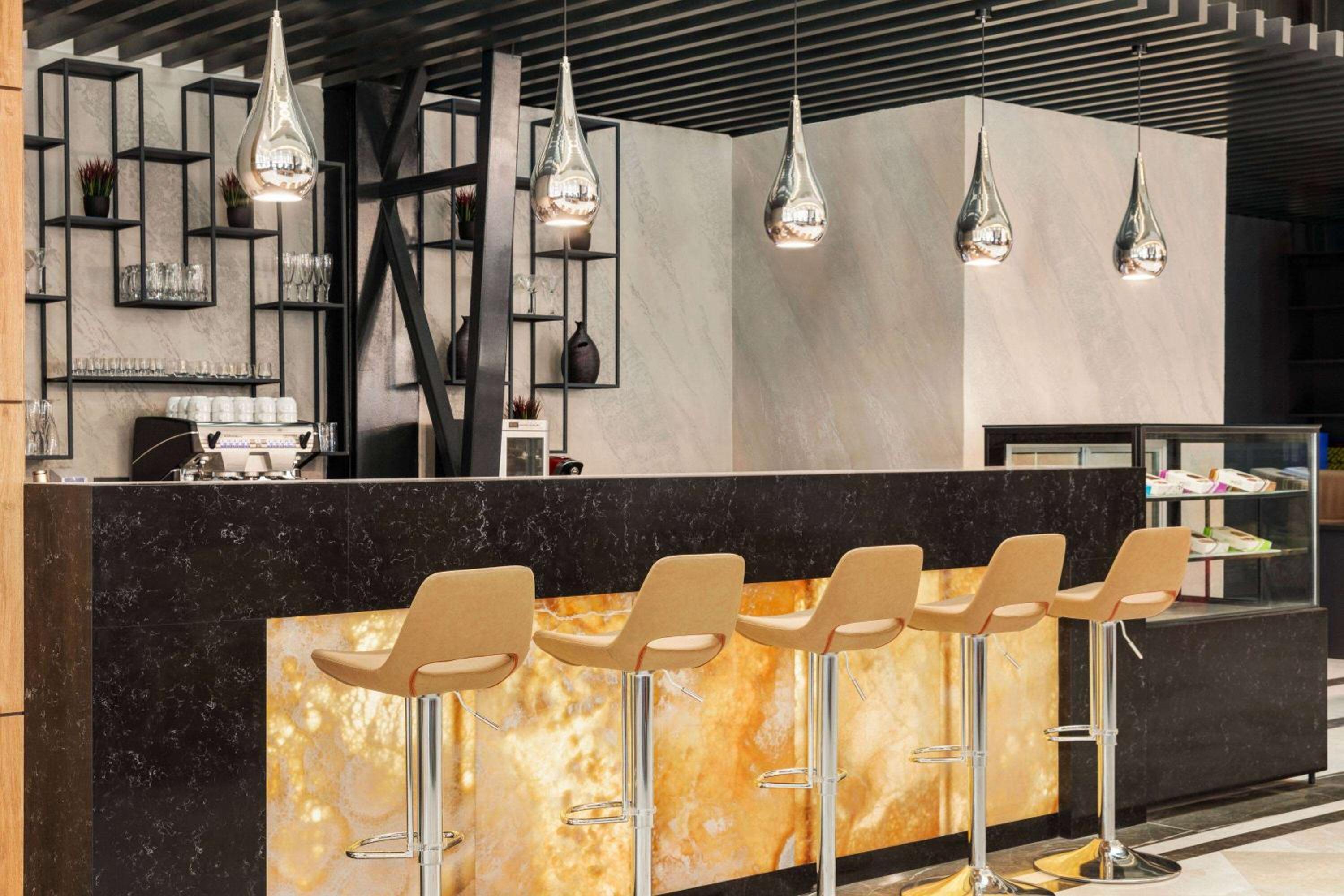 Ramada Encore By Wyndham İstanbul Basin Express - Image 16