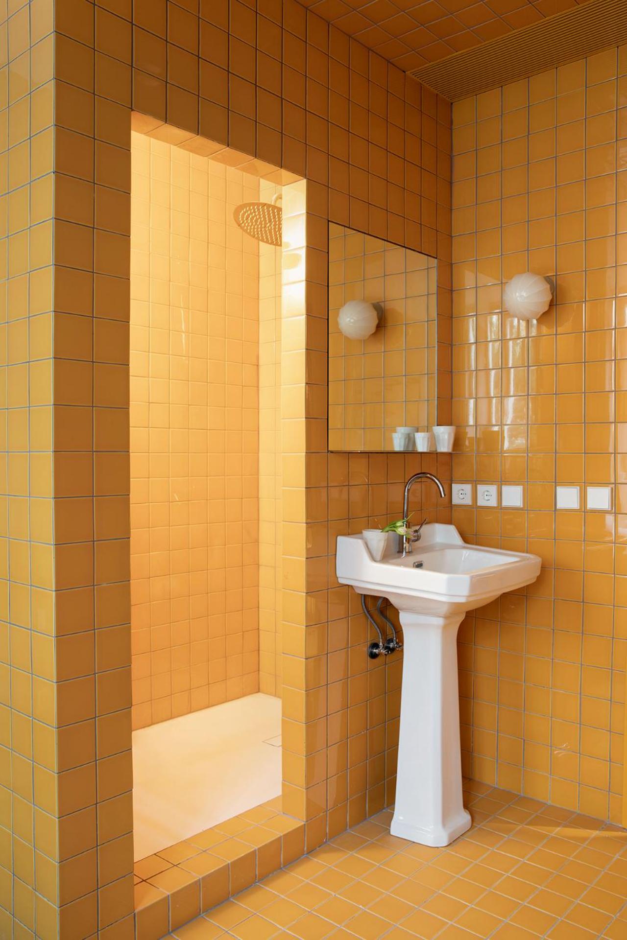 Armesto Rooms