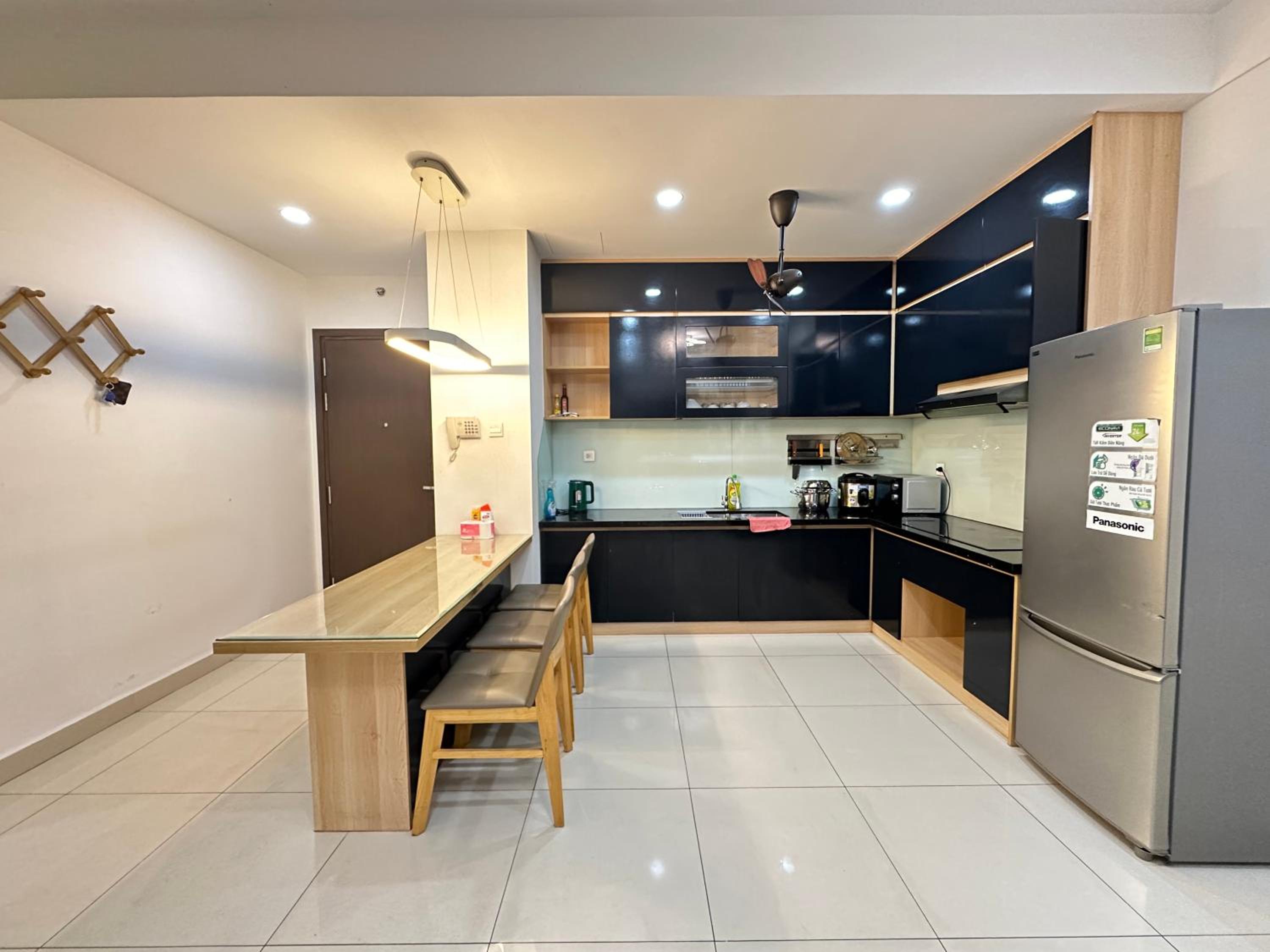 2 Bedrooms At The Sun Avenue In The Center Of District 2 With Overflow Swimming Pool