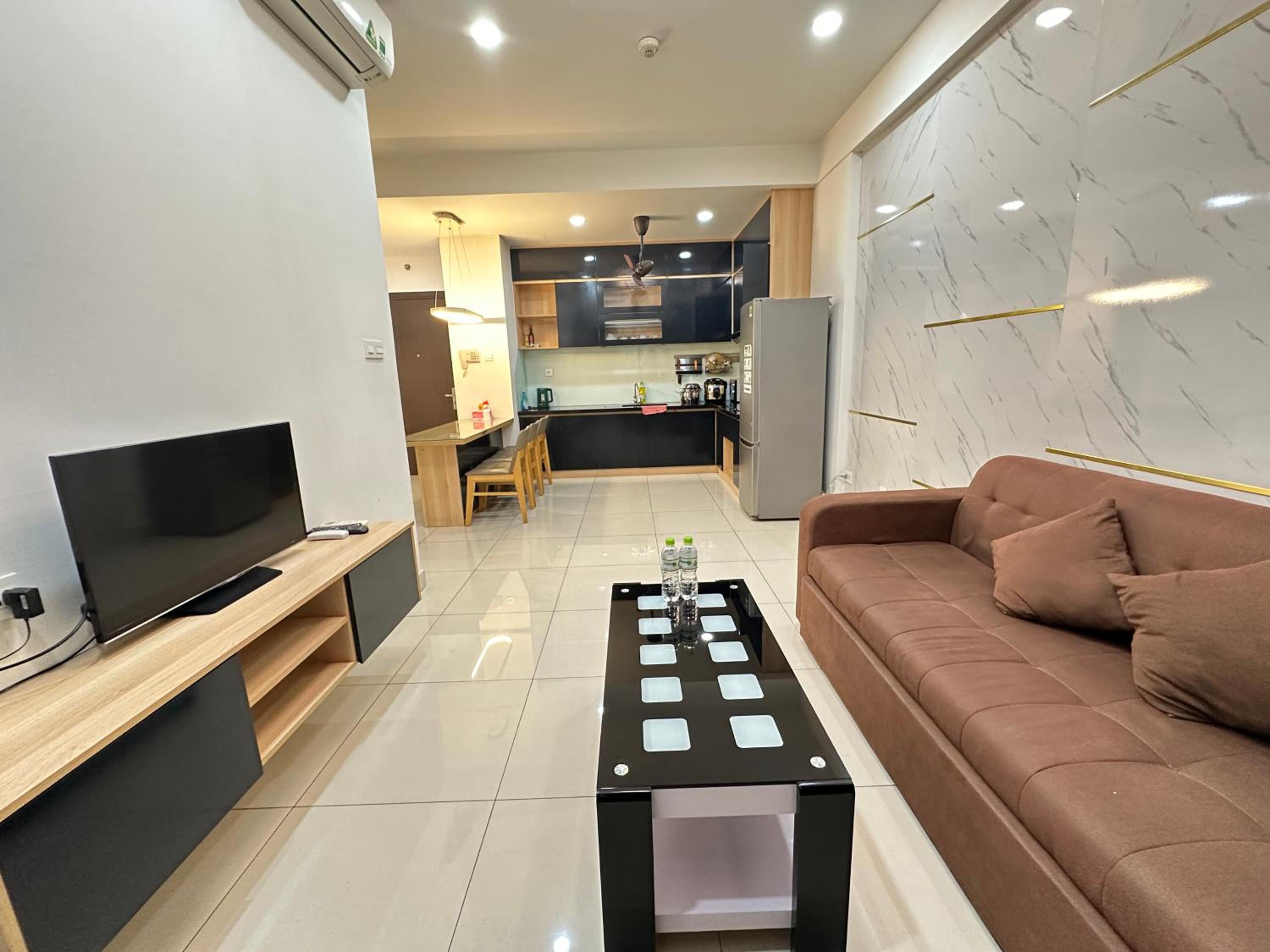 2 Bedrooms At The Sun Avenue In The Center Of District 2 With Overflow Swimming Pool
