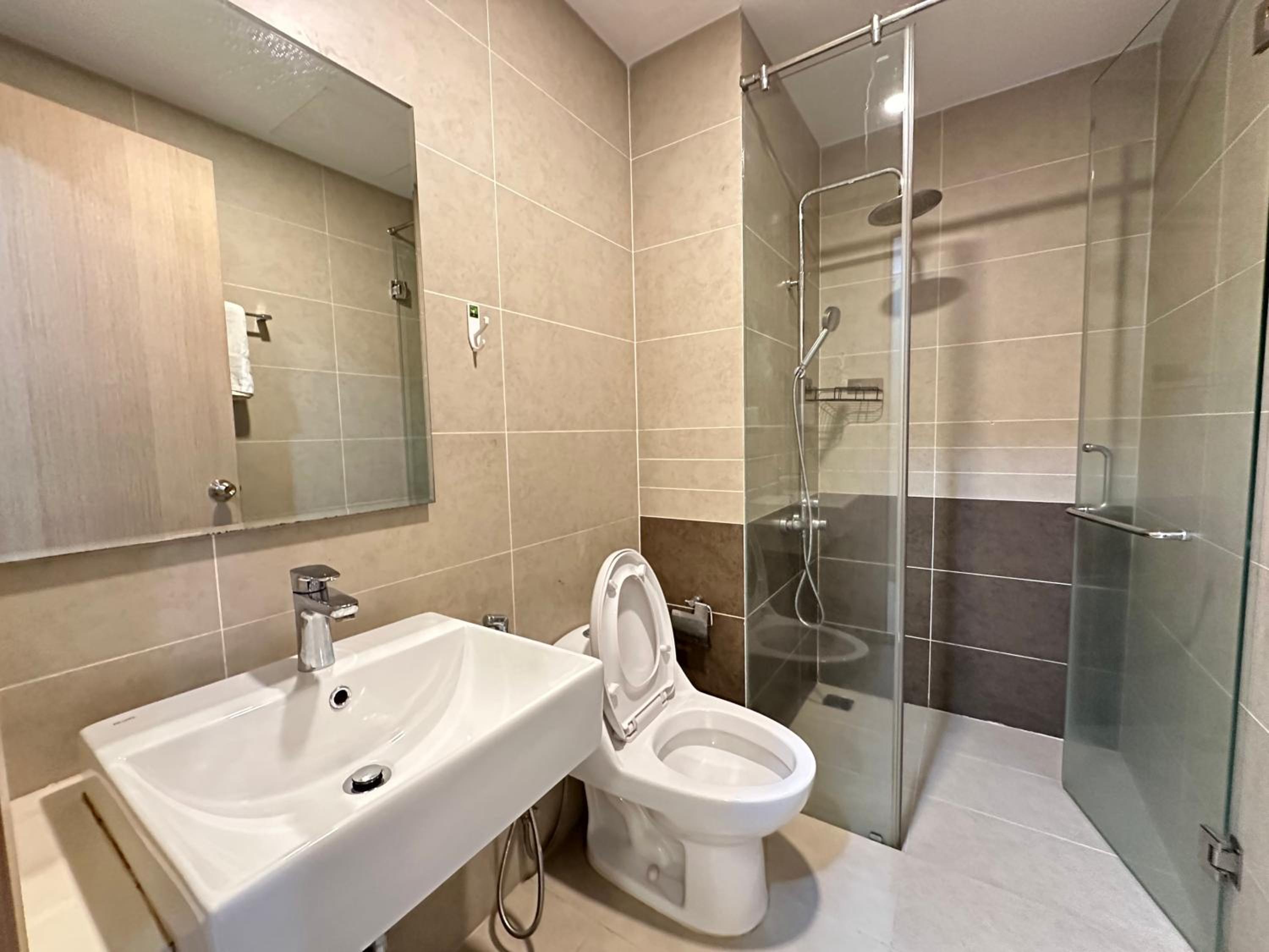 2 Bedrooms At The Sun Avenue In The Center Of District 2 With Overflow Swimming Pool