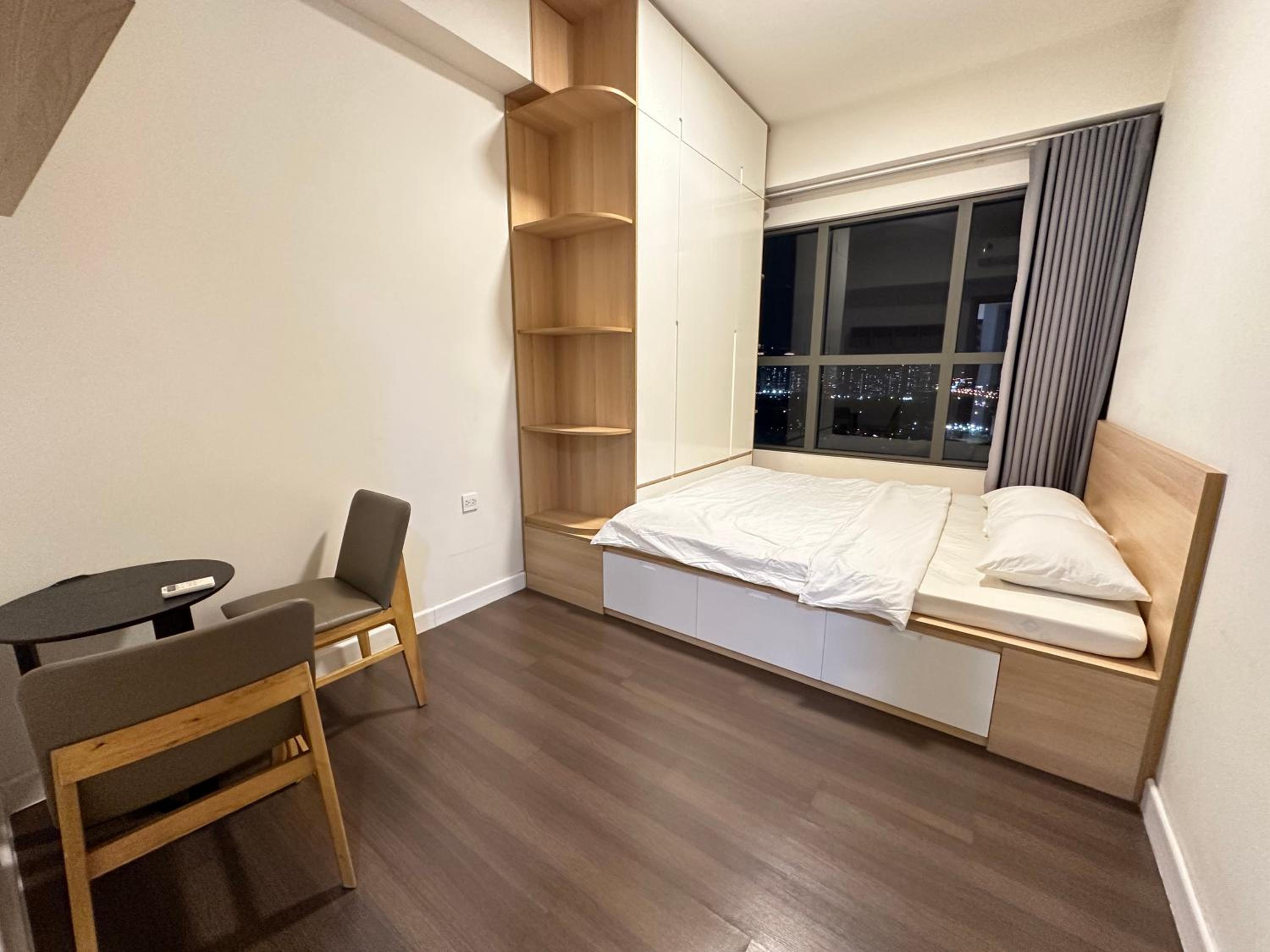 2 Bedrooms At The Sun Avenue In The Center Of District 2 With Overflow Swimming Pool