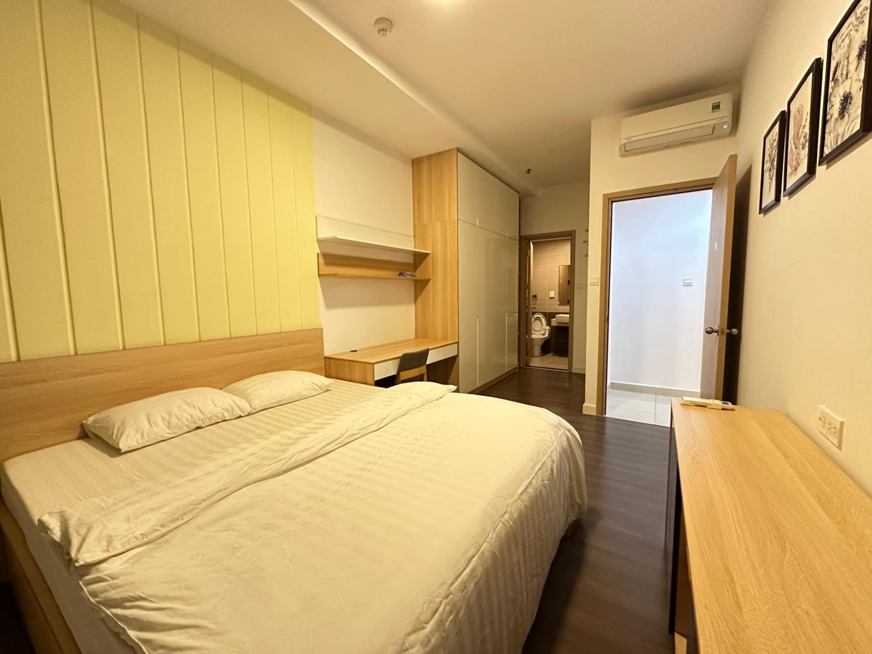 2 Bedrooms At The Sun Avenue In The Center Of District 2 With Overflow Swimming Pool