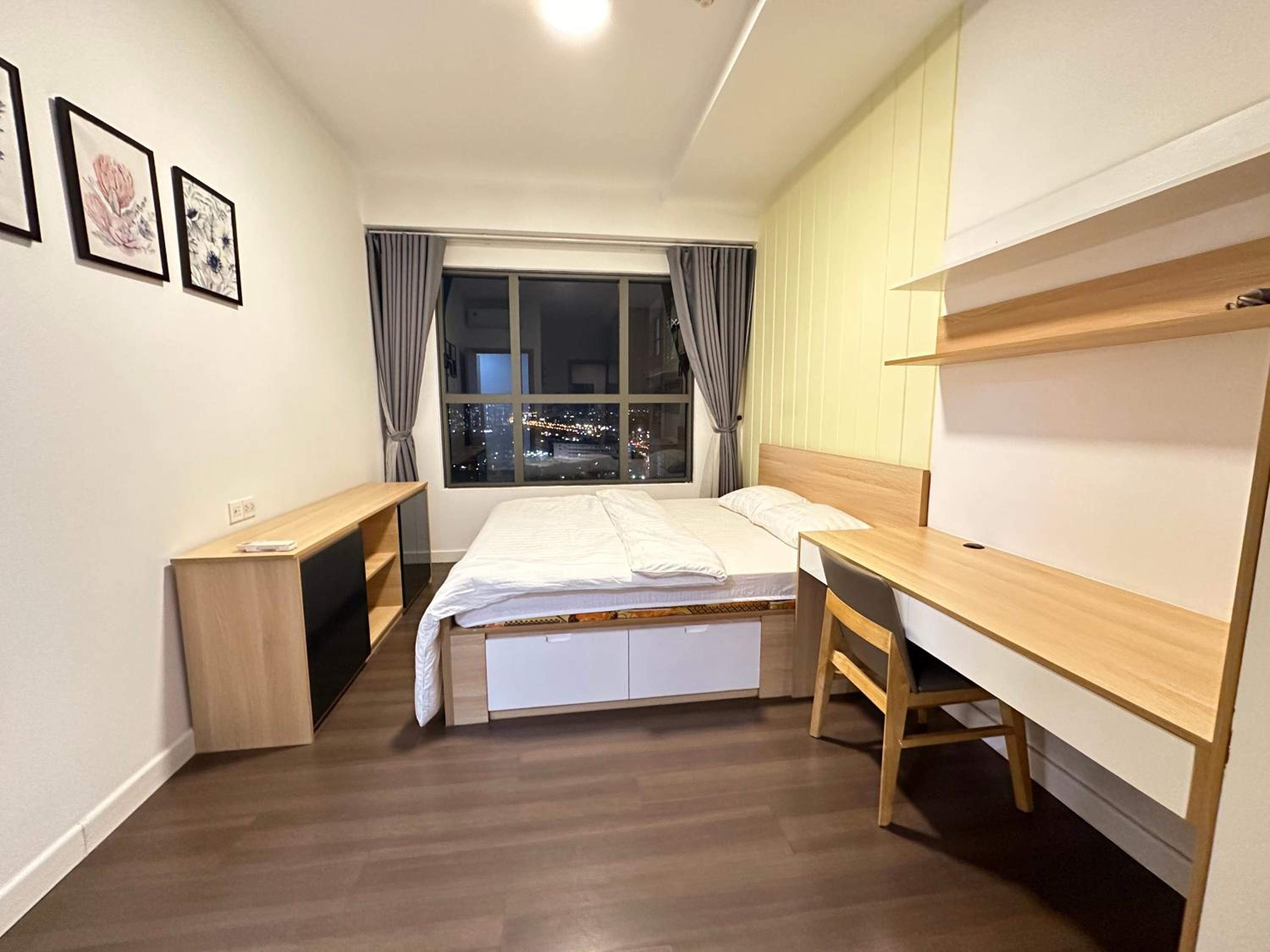 2 Bedrooms At The Sun Avenue In The Center Of District 2 With Overflow Swimming Pool
