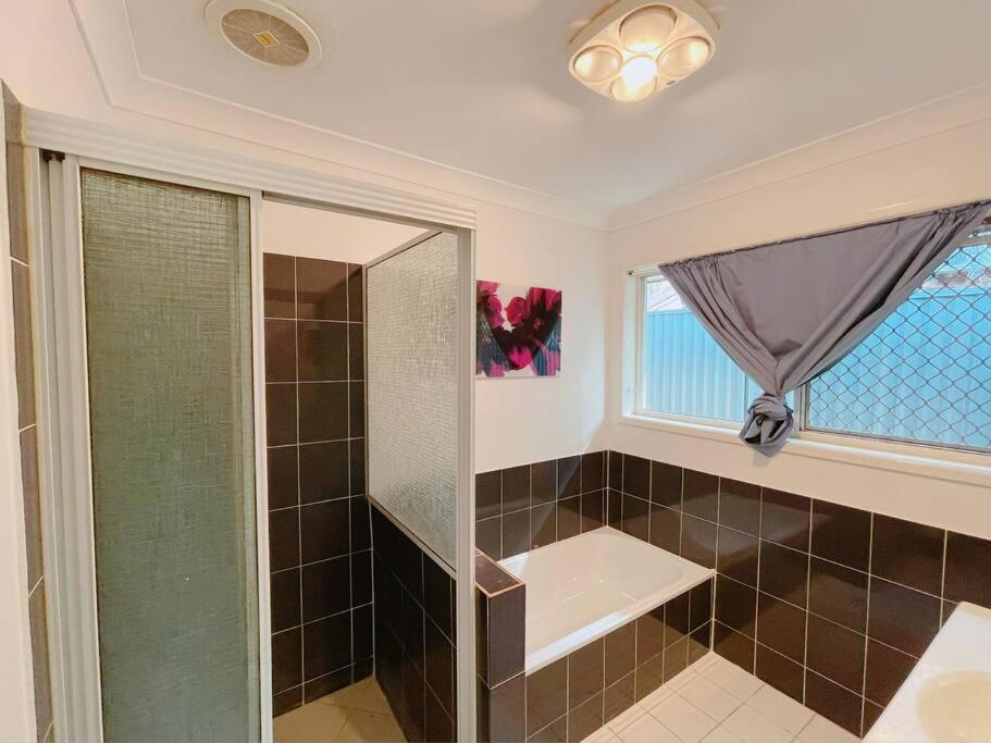 Cheerful 5 Bedroom Holiday Destination
