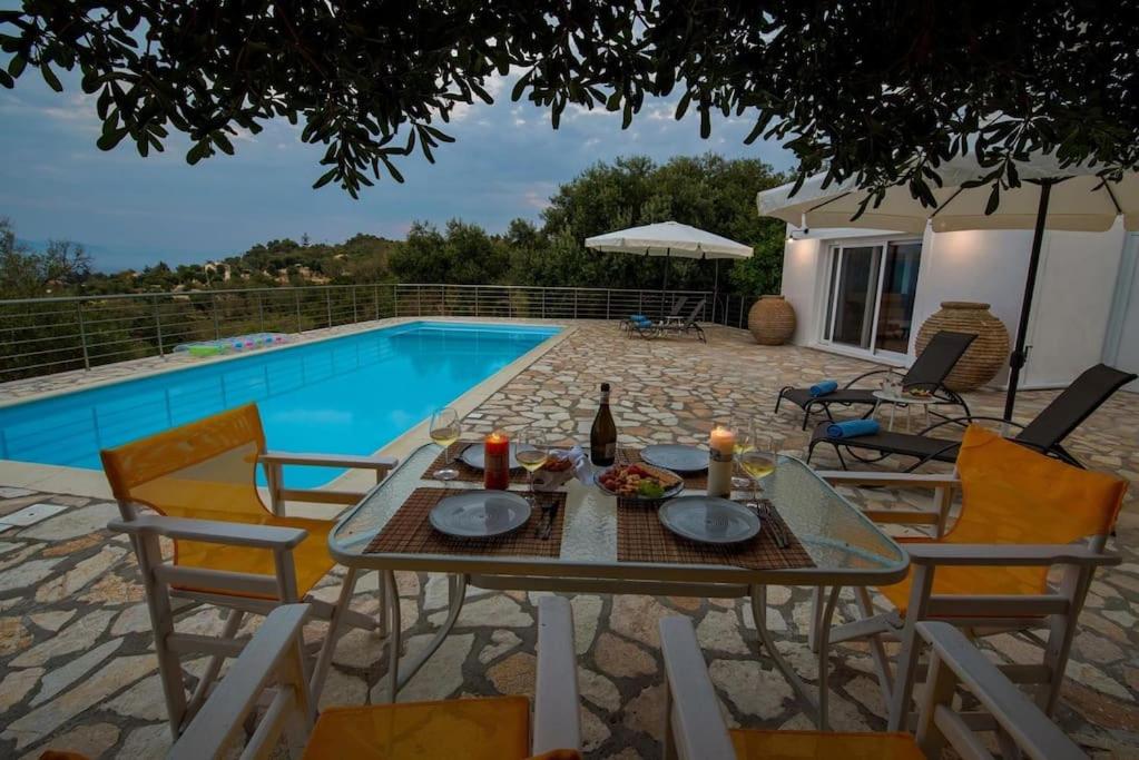 Elisabetta Villa by PaxosRetreats photo 5