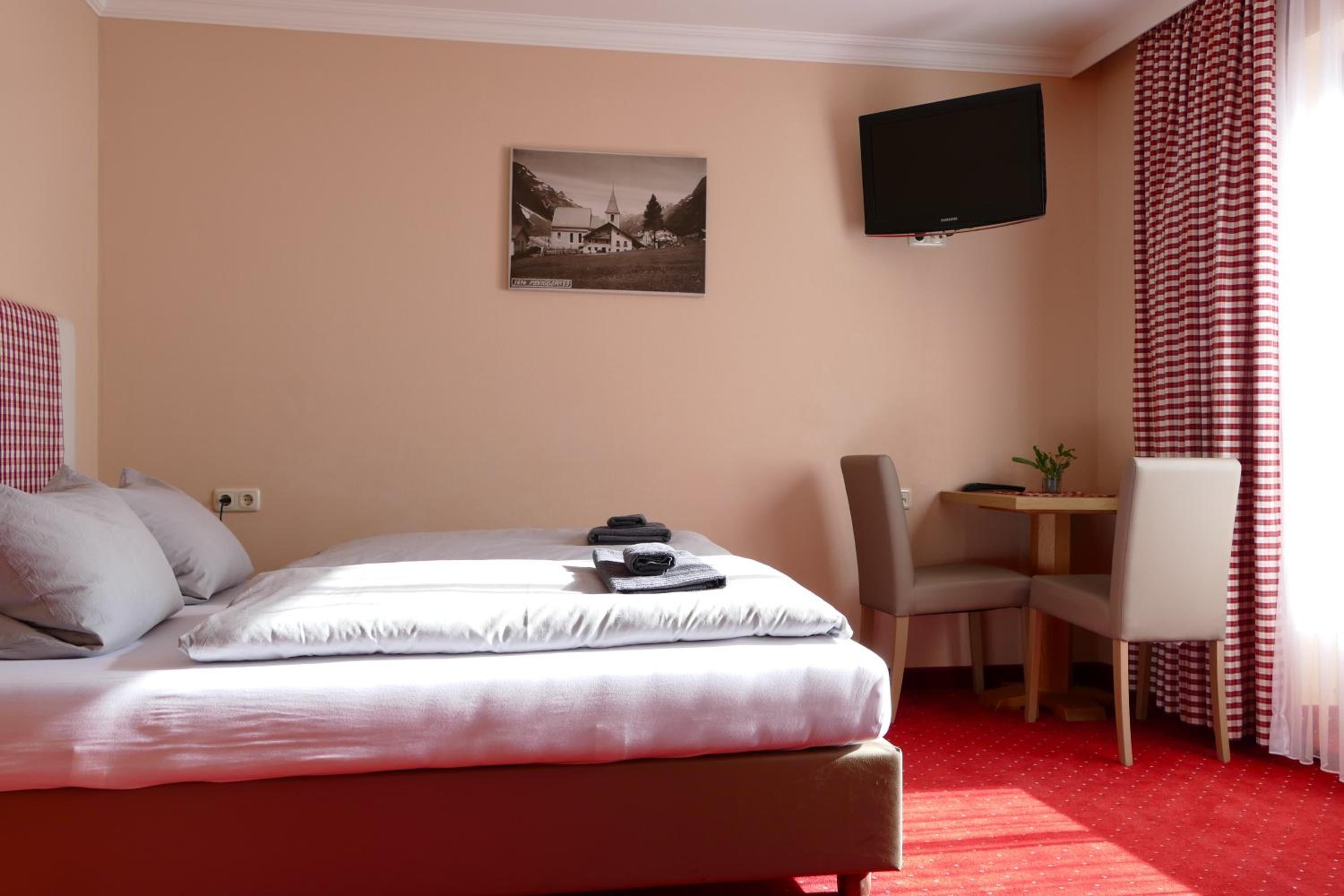 Pension DORFPLATZL Pitztal