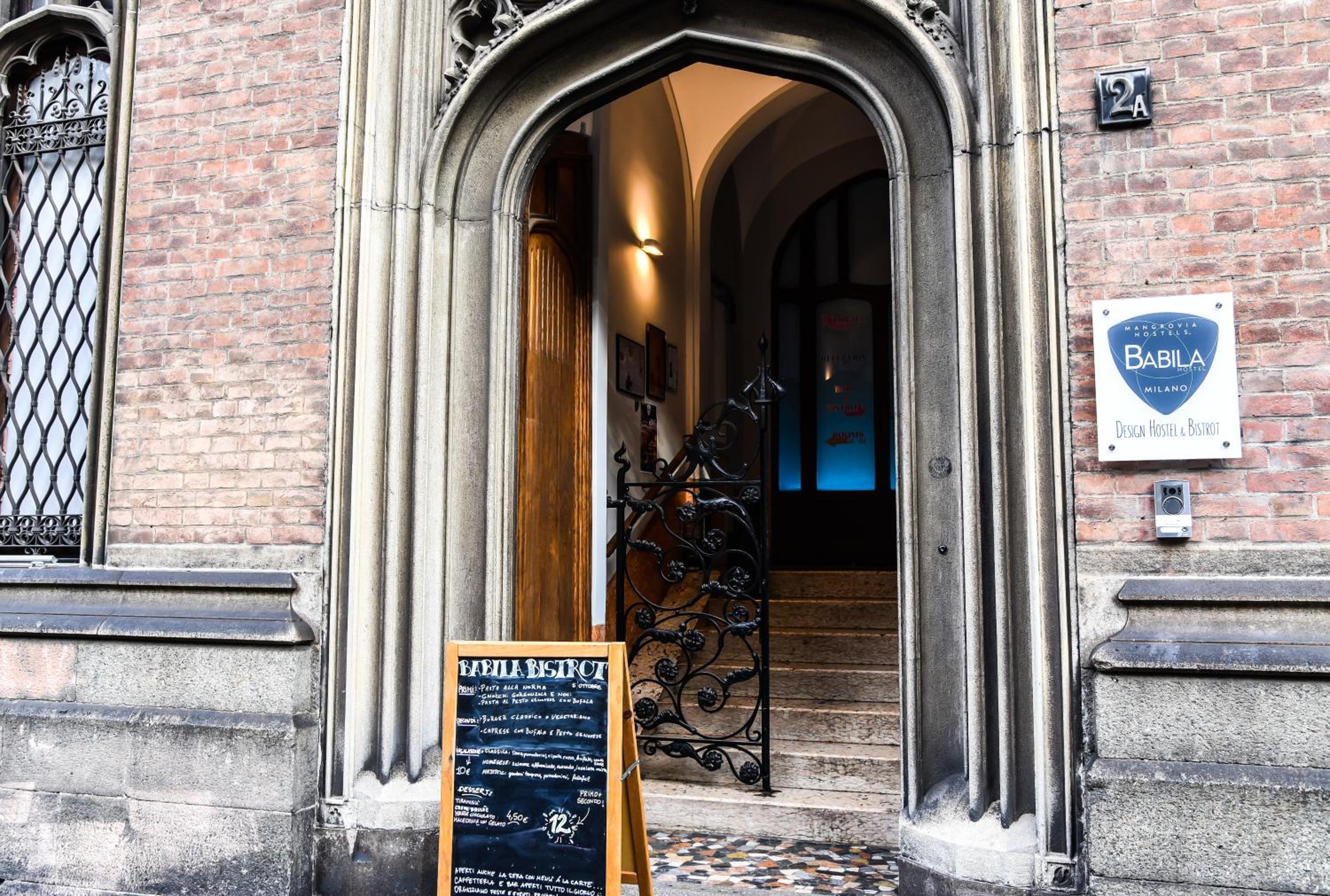 Babila Hostel & Bistrot