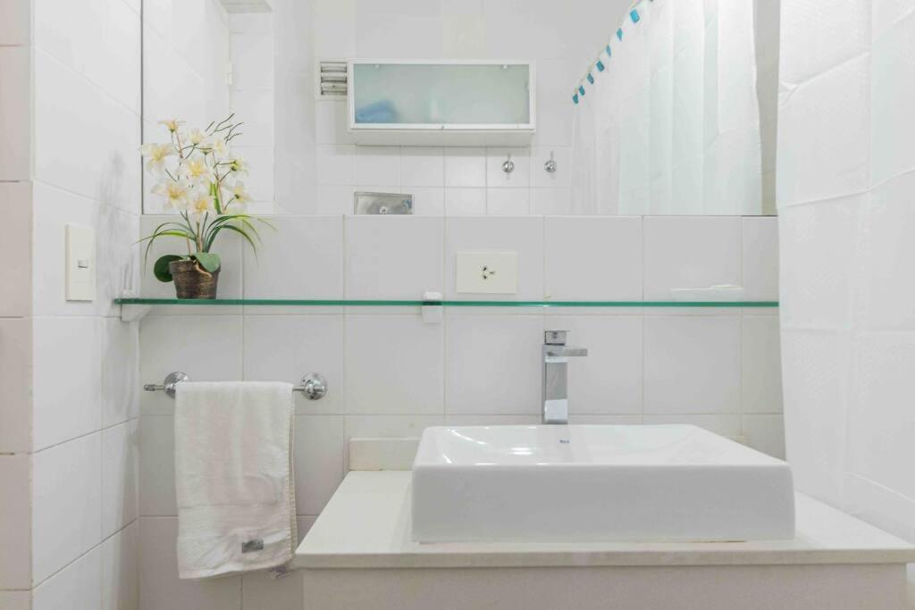 EN EL CORAZON DE PALERMO SOHO Hermoso Depto familiar para 4 con gran piscina y jardín con Seguridad 24 HS COCHERA APARTE OPCIONAL EN EL EDIFICIO