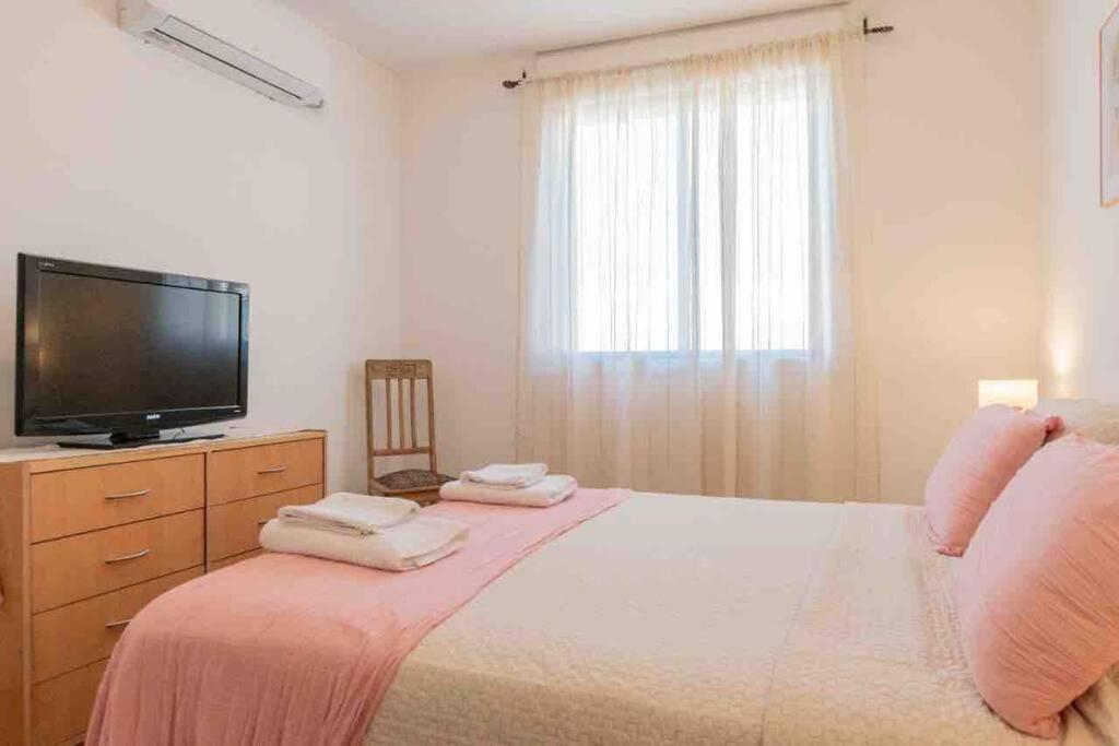 EN EL CORAZON DE PALERMO SOHO Hermoso Depto familiar para 4 con gran piscina y jardín con Seguridad 24 HS COCHERA APARTE OPCIONAL EN EL EDIFICIO