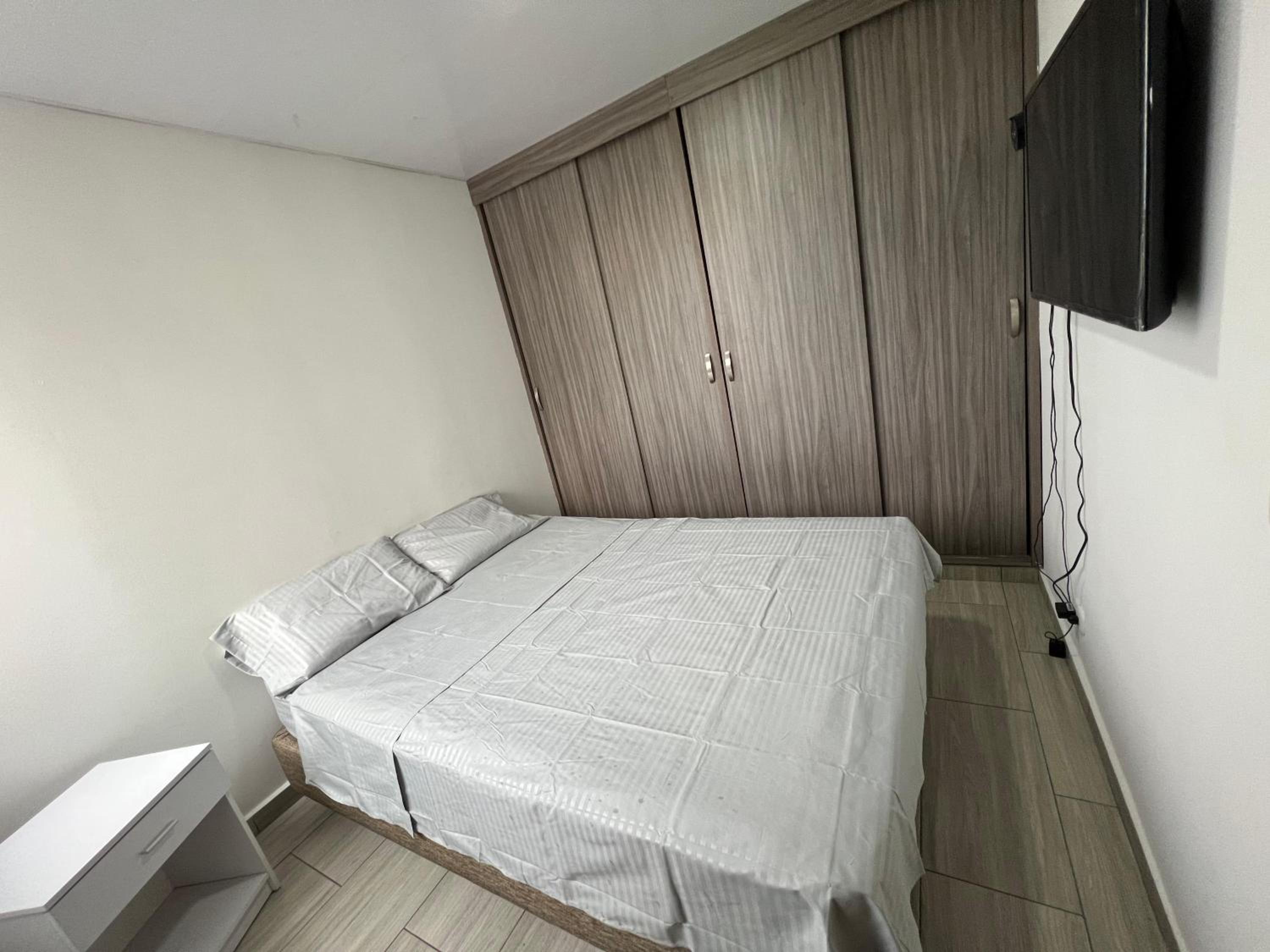 Apartamento completo en Pereira.