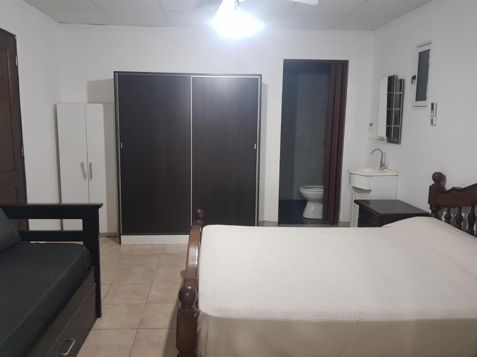 Hospedaje Colonia