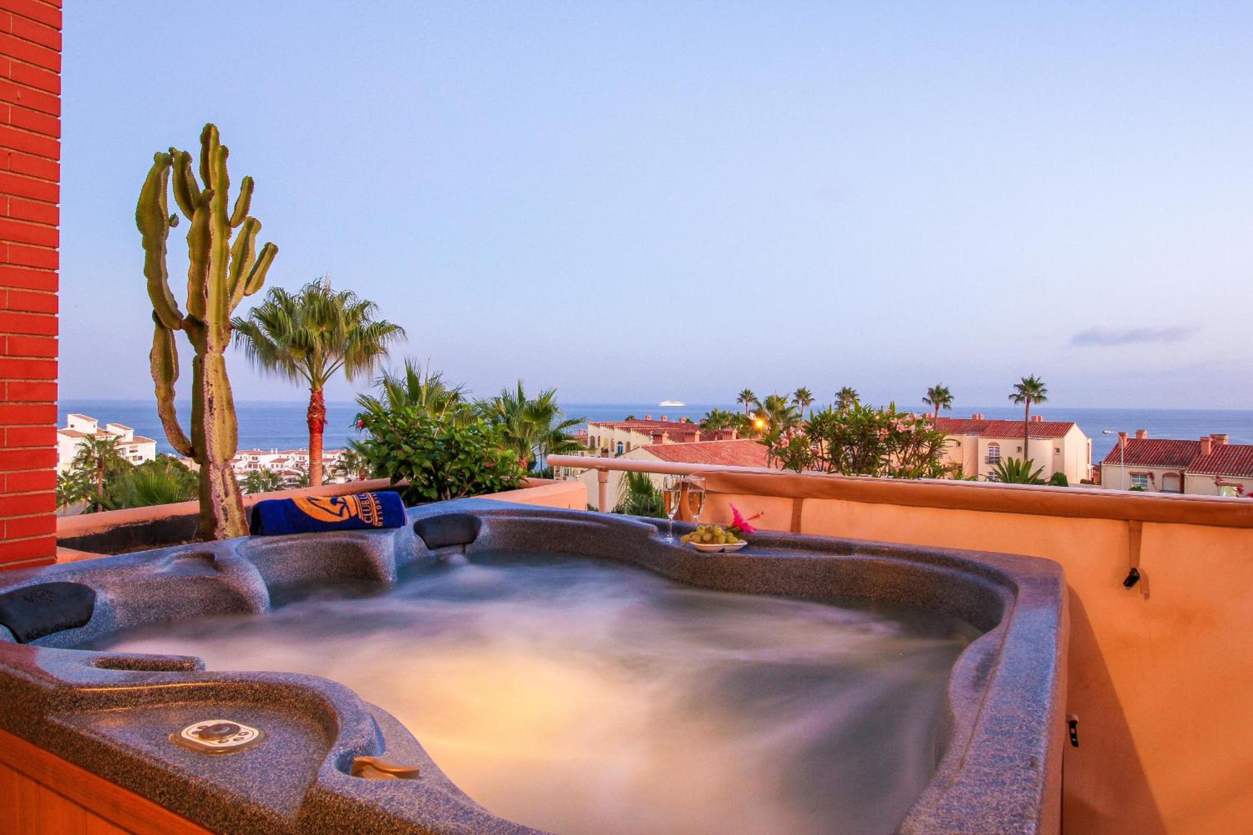Malibu Mansions with private hot tub