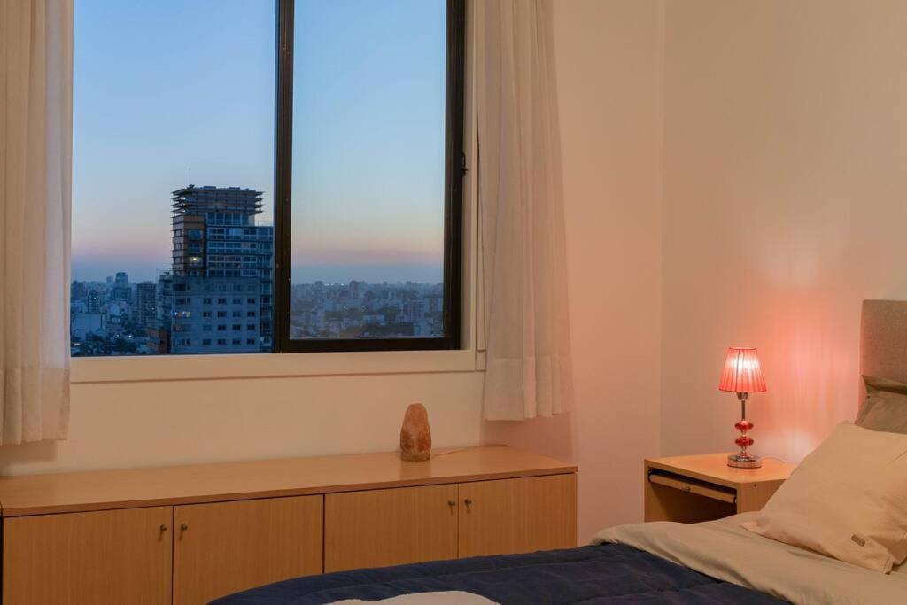 Vista panoramica piso 20, seguridad 24 hs, piscina & jardin, cochera disponible para alquilar Palermo Soho