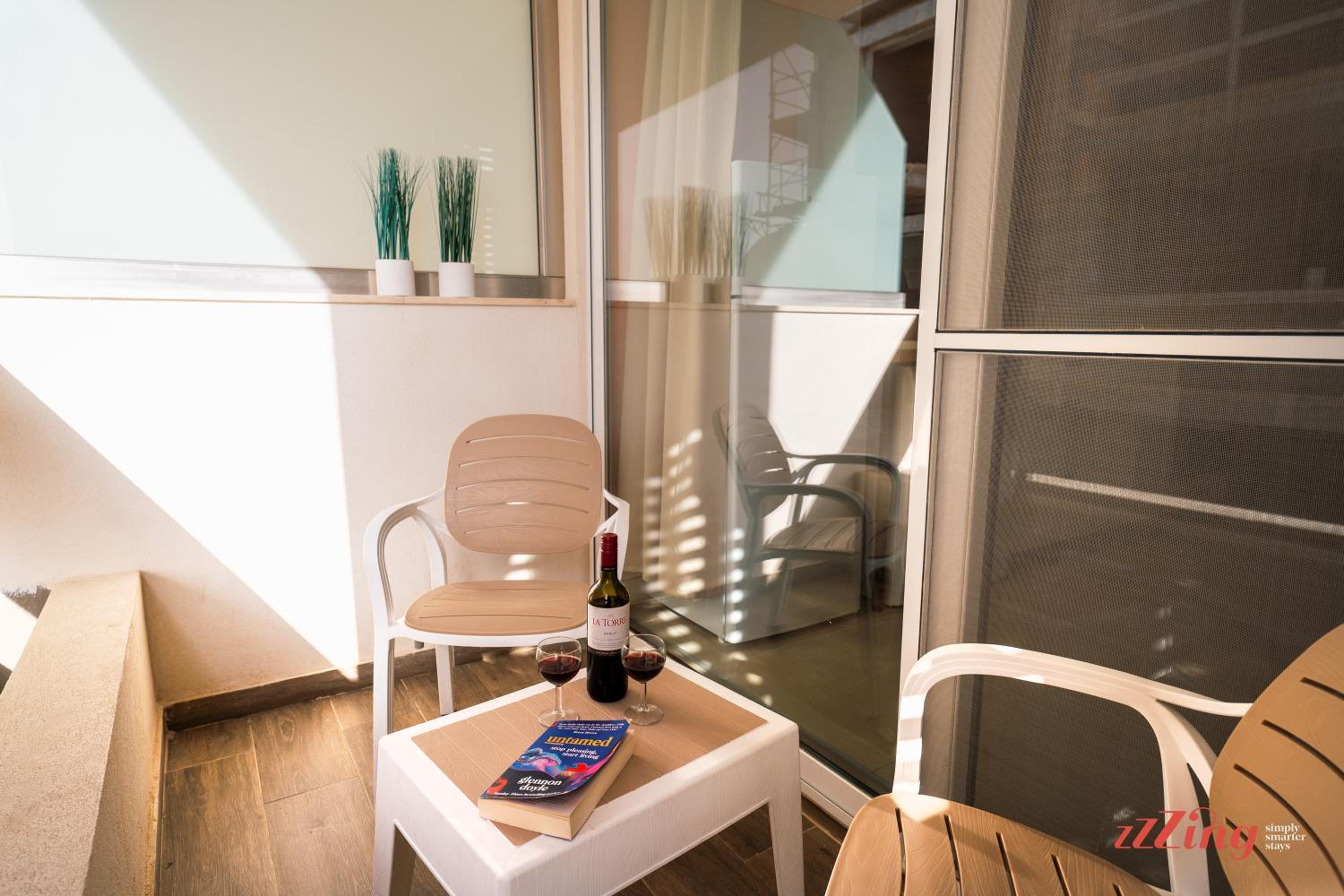 Stylish Duplex Holiday Retreat photo 5