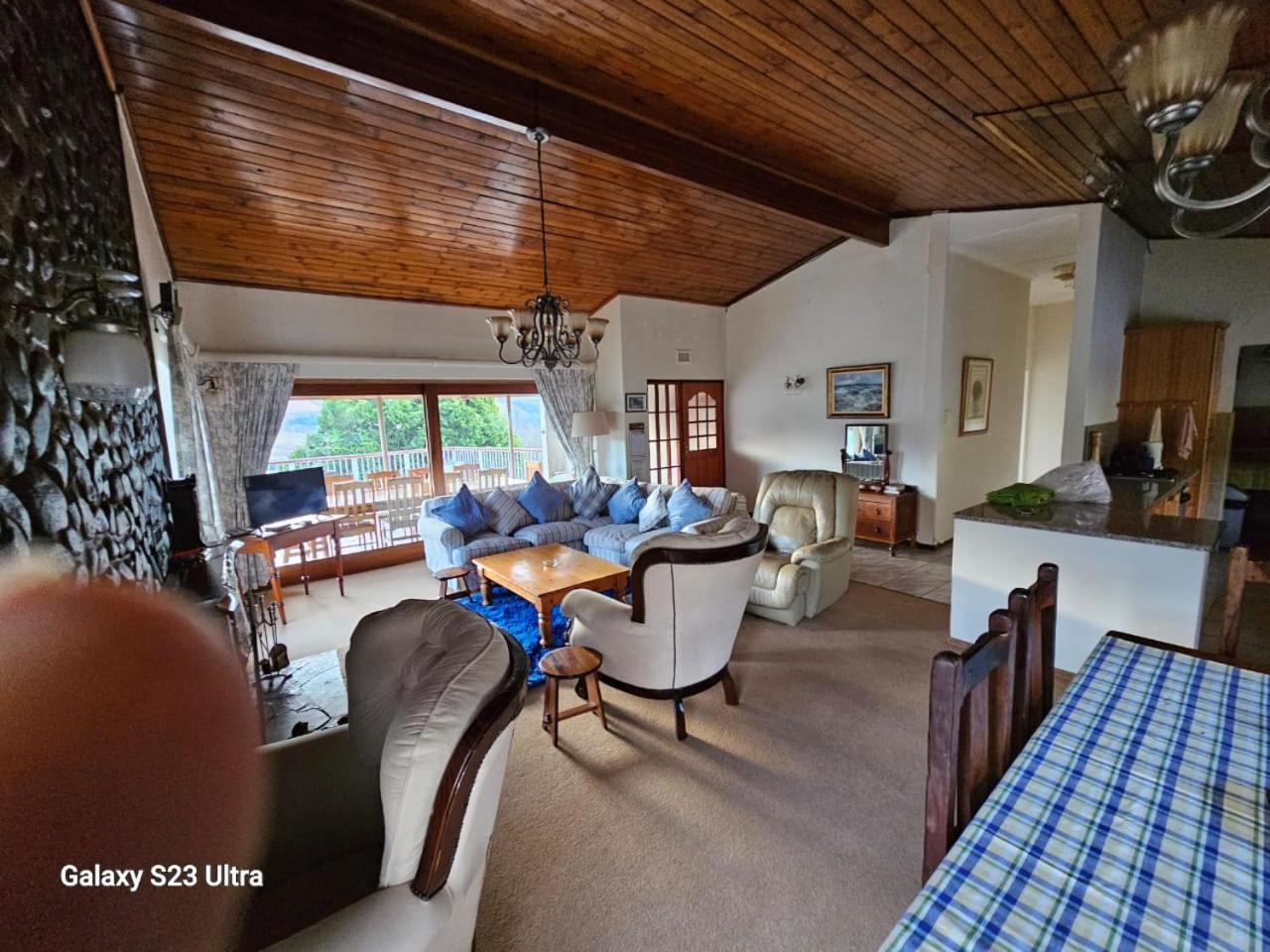 Thekwane Nest and Ondini Self catering cottages view 4