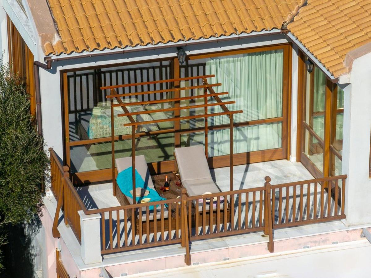 Sea Rock Apartment view 4
