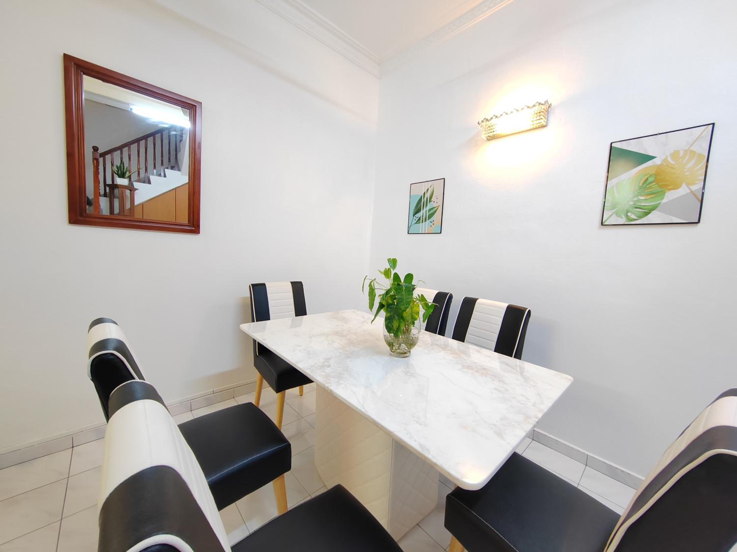 Ipoh Station 18 Homestay 15pax photo 5