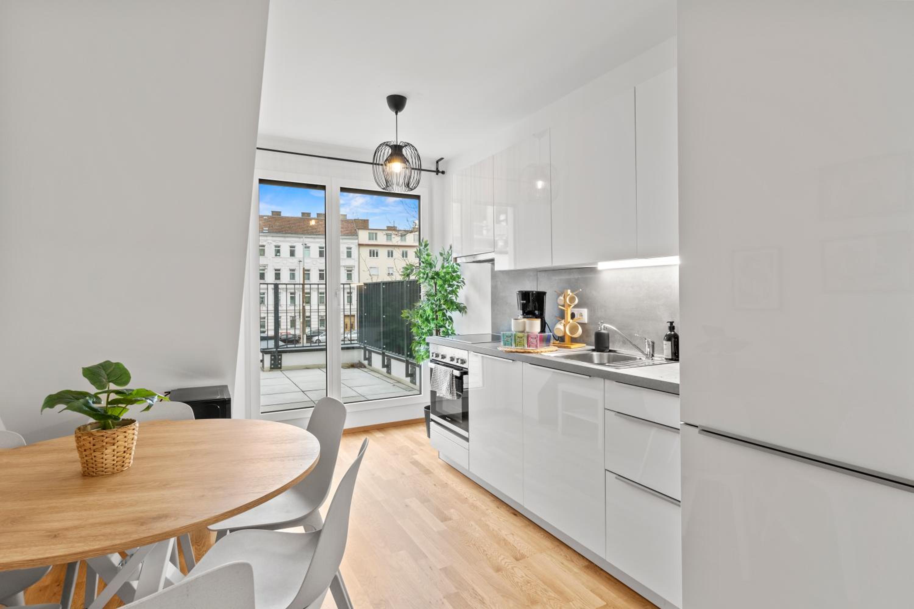 Long Term Stay - Near Klinik Floridsdorf - On-Site Parking for 19,90 Eur