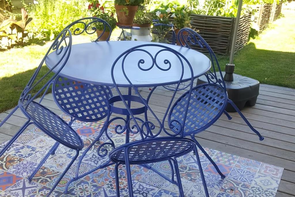 Appartement dans un jardin
