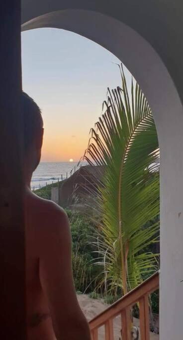 Beachfront Villa in Tofo Beach, Mozambique view 3