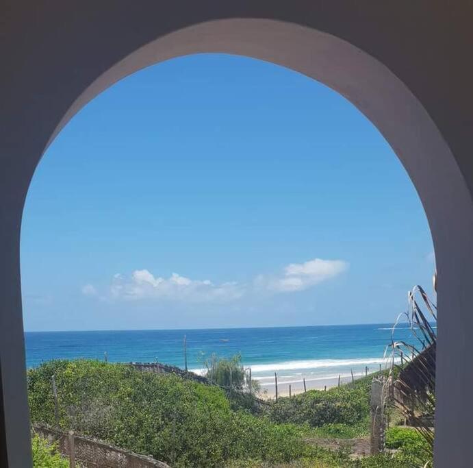 Beachfront Villa in Tofo Beach, Mozambique view 5