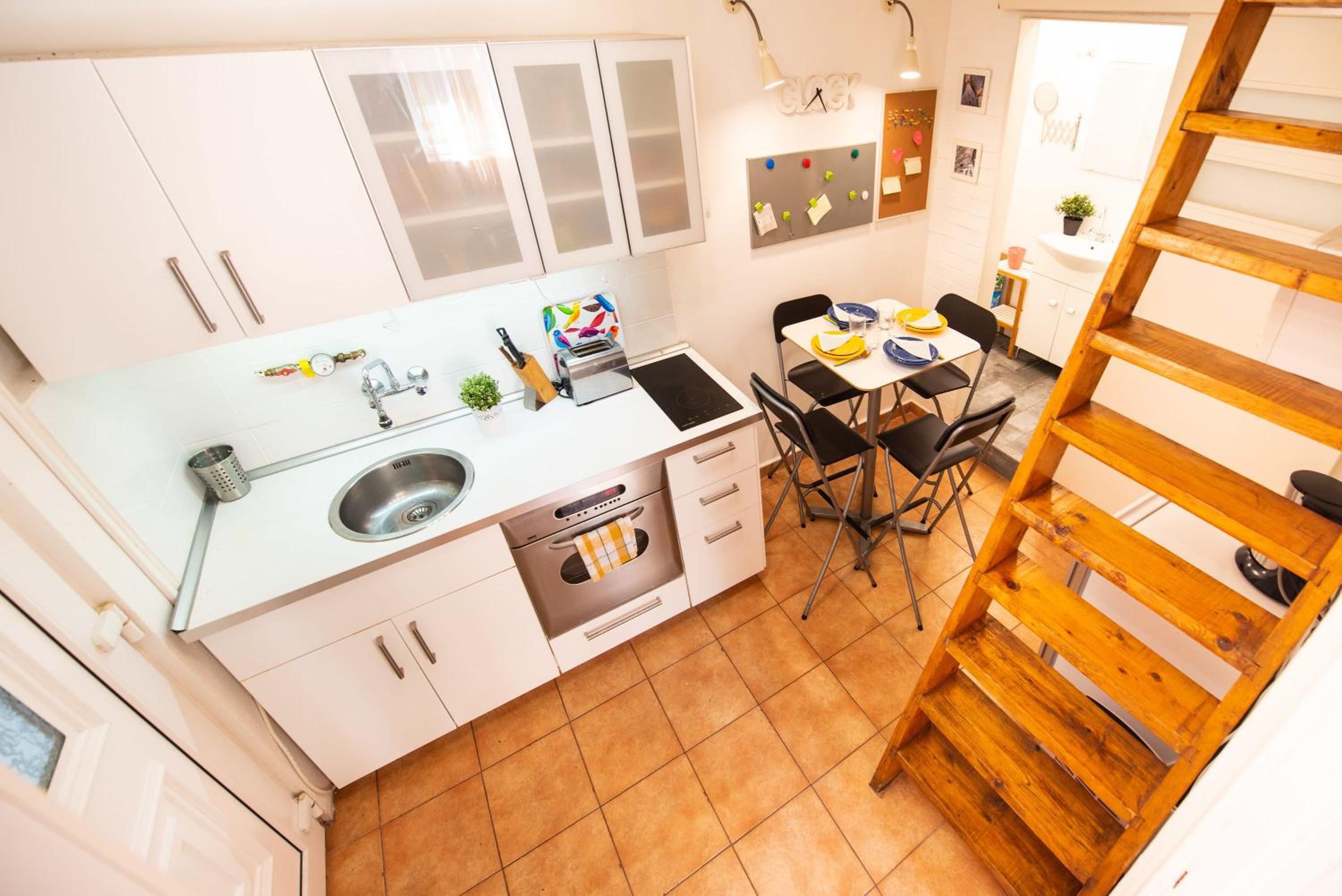 Ultra central cosy AC apartment view 2