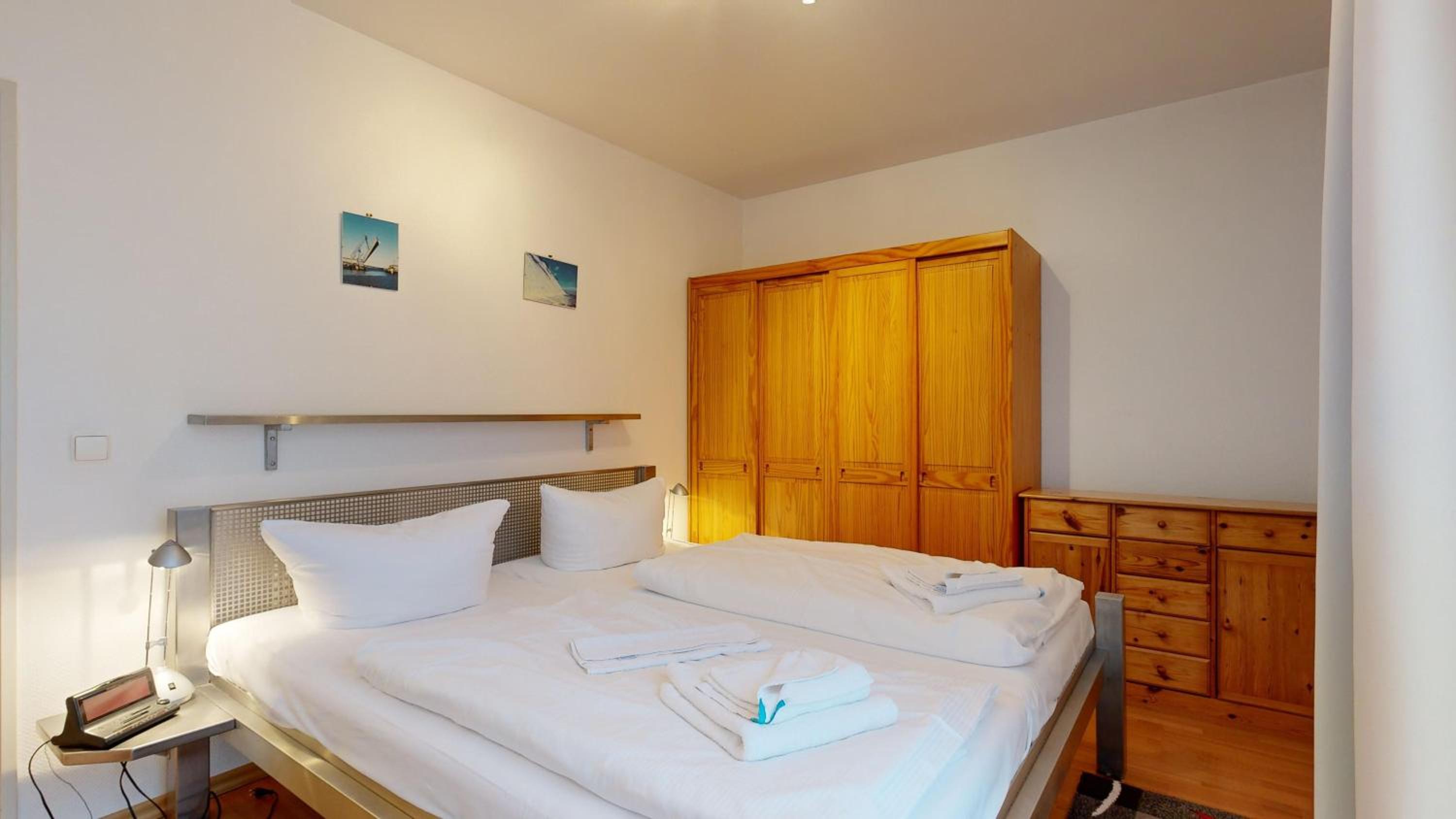 strandnahe FeWo mit Schwimmbad im Haus, a cappella 63, Binz