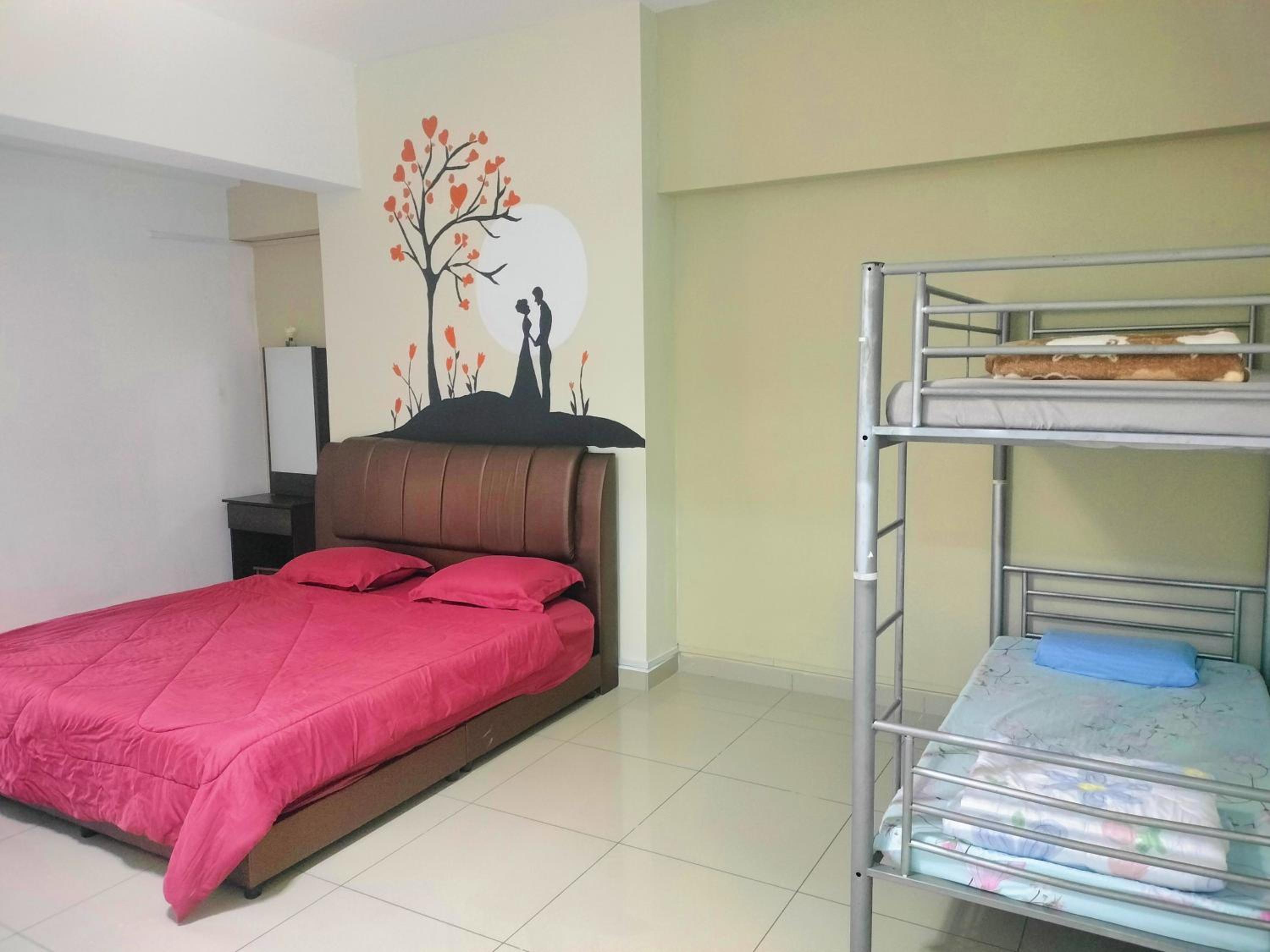The Venus Sitiawan Breezee Spacious Homestay 6 to 8 Pax photo 3